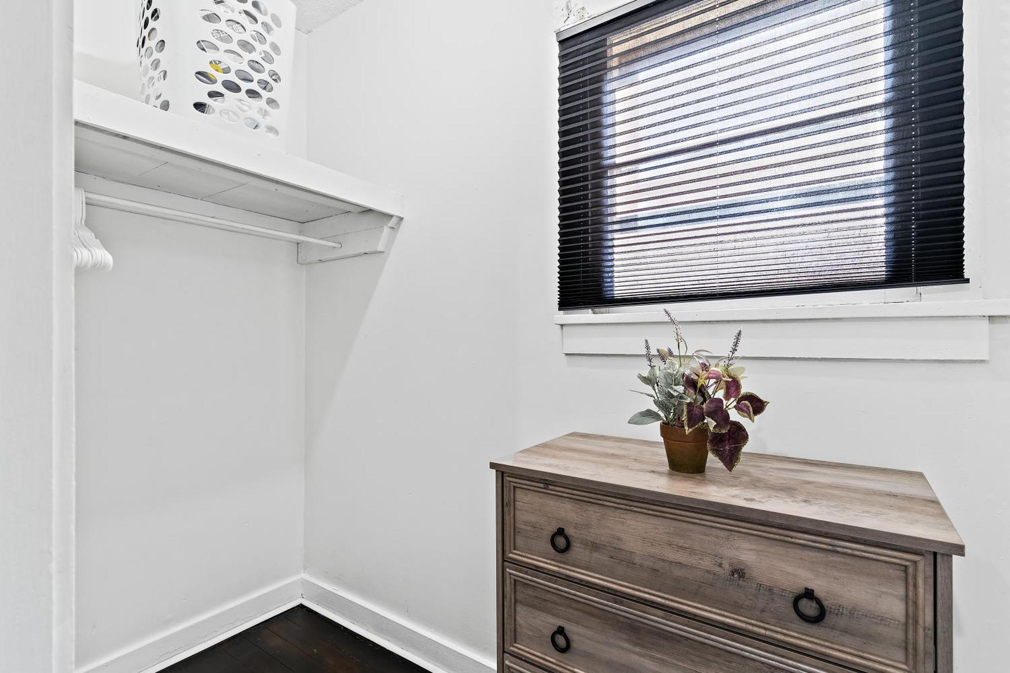 Unique Historic Bnb Madison Bagian luar foto